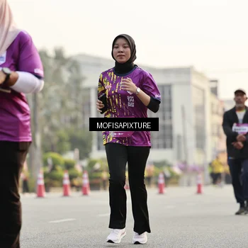 Runner Photo 5906726