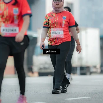 Runner Photo 5906737