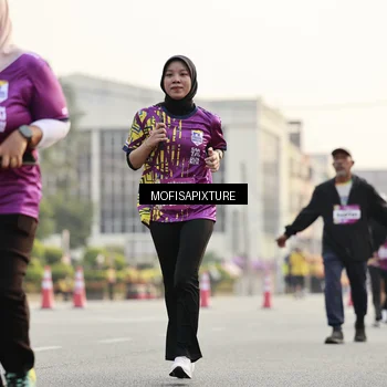 Runner Photo 5906741