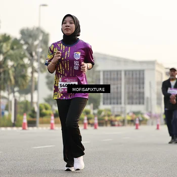 Runner Photo 5906767