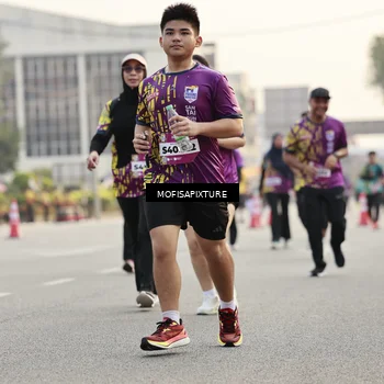 Runner Photo 5906820