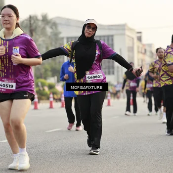 Runner Photo 5906835
