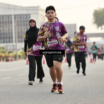 Runner Photo 5906837