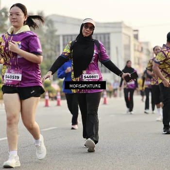 Runner Photo 5906840
