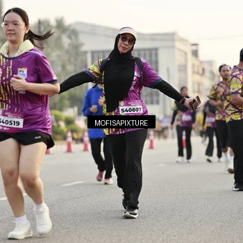Runner Photo 5906843
