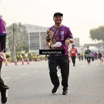 Runner Photo 5906864