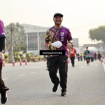 Runner Photo 5906865