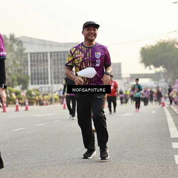 Runner Photo 5906870