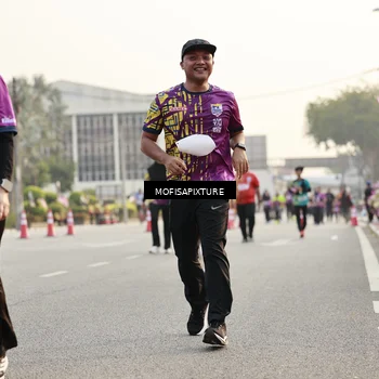 Runner Photo 5906881