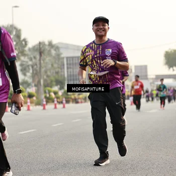 Runner Photo 5906885