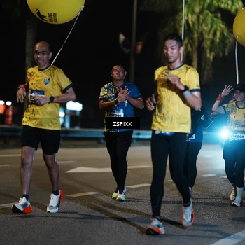 Runner Photo 5906905
