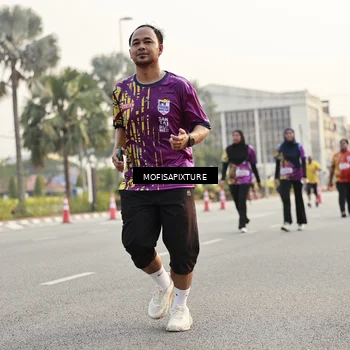 Runner Photo 5906908