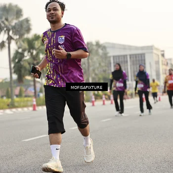 Runner Photo 5906923