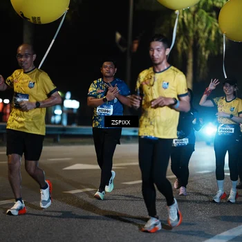 Runner Photo 5906925