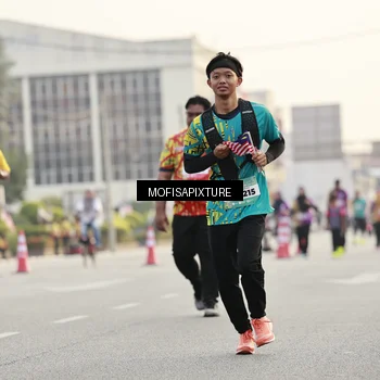 Runner Photo 5906979