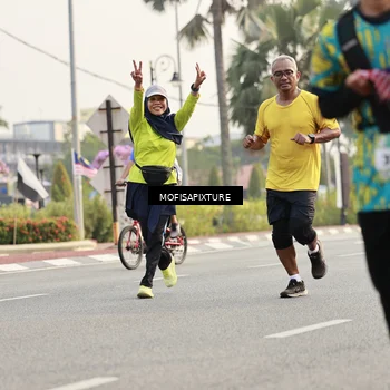 Runner Photo 5907015