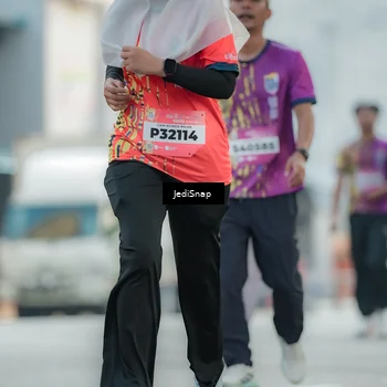 Runner Photo 5907024