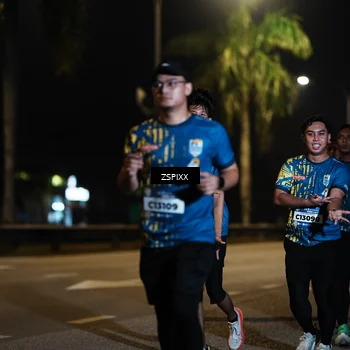 Runner Photo 5907039