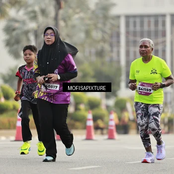Runner Photo 5907045