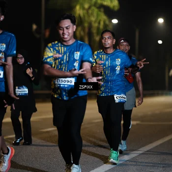 Runner Photo 5907055