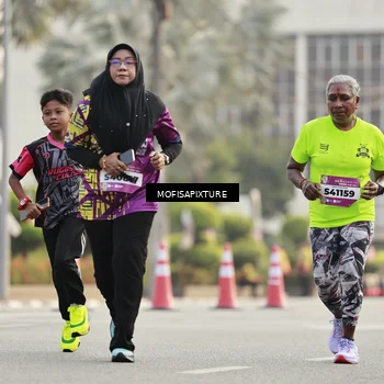 Runner Photo 5907056