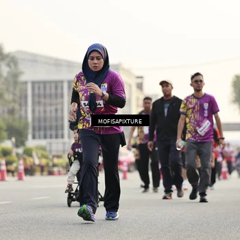 Runner Photo 5907075