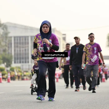 Runner Photo 5907080