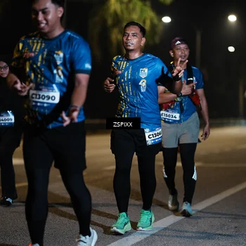 Runner Photo 5907089