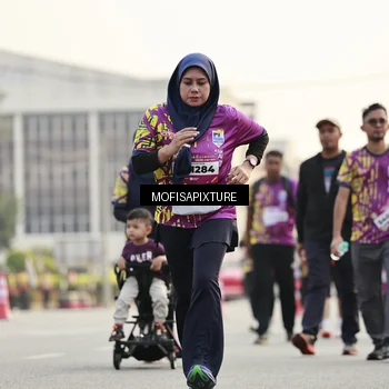 Runner Photo 5907101