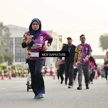 Runner Photo 5907107