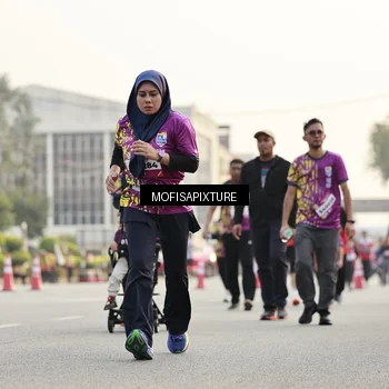 Runner Photo 5907117