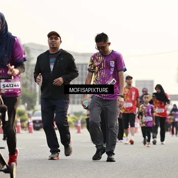 Runner Photo 5907133