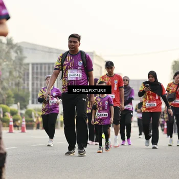 Runner Photo 5907177