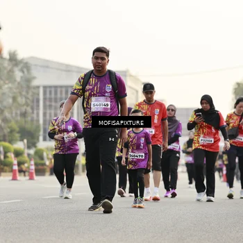 Runner Photo 5907180