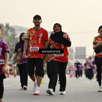 Runner Photo 5907229