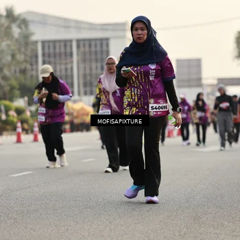 Runner Photo 5907264
