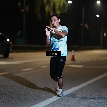 Runner Photo 5907274