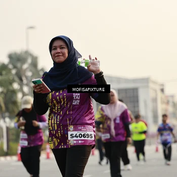 Runner Photo 5907277