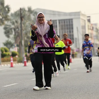 Runner Photo 5907293