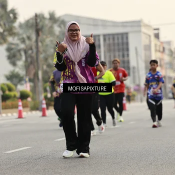 Runner Photo 5907297