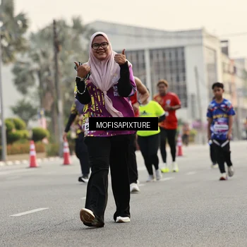 Runner Photo 5907302