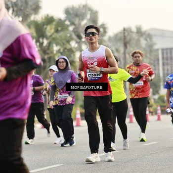 Runner Photo 5907326