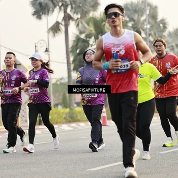 Runner Photo 5907333
