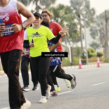 Runner Photo 5907335