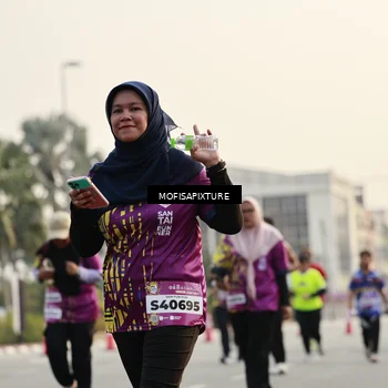 Runner Photo 5907341