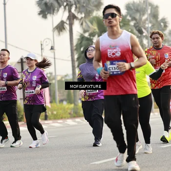 Runner Photo 5907344