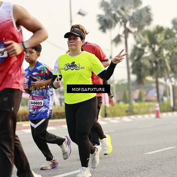 Runner Photo 5907351