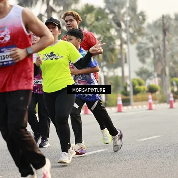 Runner Photo 5907355