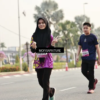 Runner Photo 5907386