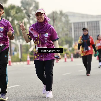 Runner Photo 5907433